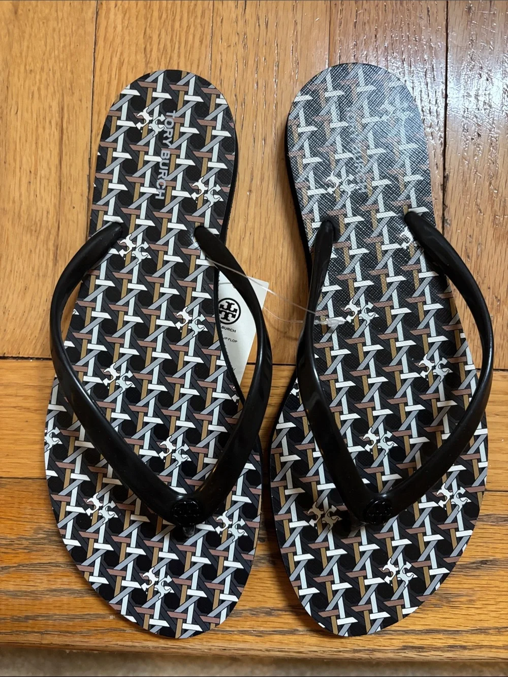 Tory Burch Black Chelsea  Logo-Patterned Flip Flops nwt 8
